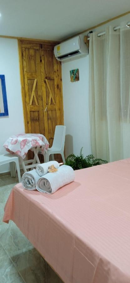 Posada Aleeny Providencia  Экстерьер фото