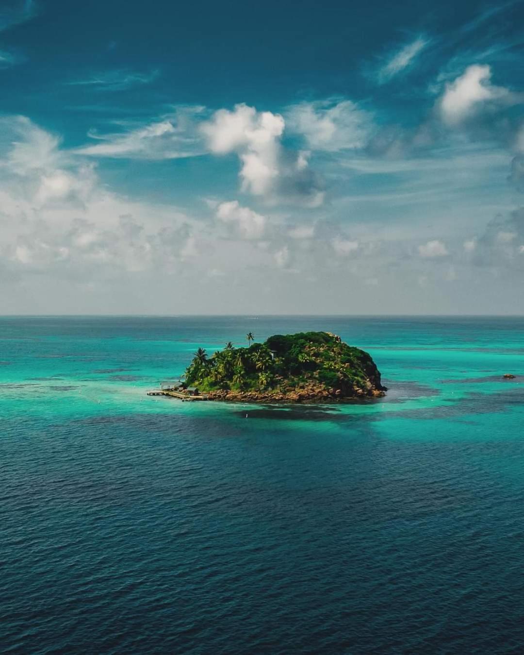 Posada Aleeny Providencia  Экстерьер фото